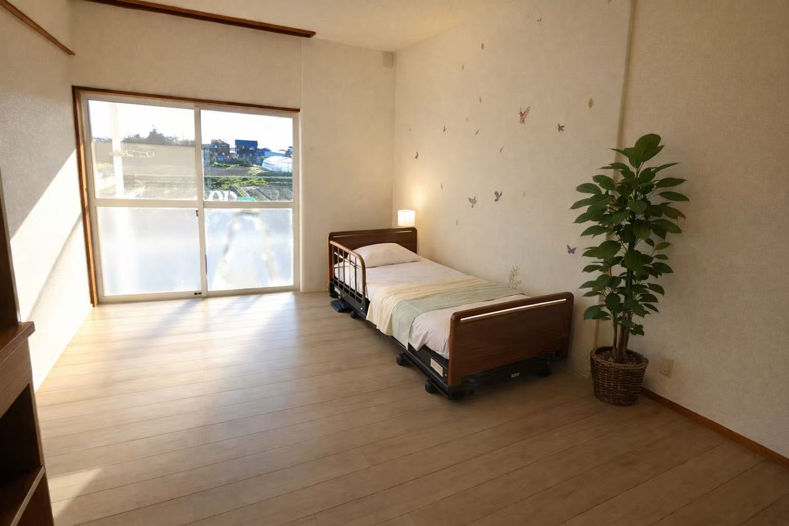 緑庵の明るい居室